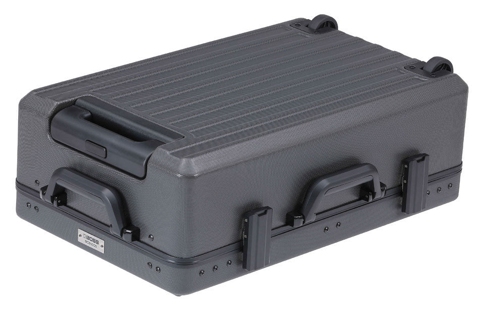 BCB-1000 Plastic Case Pedalboard With Wheels