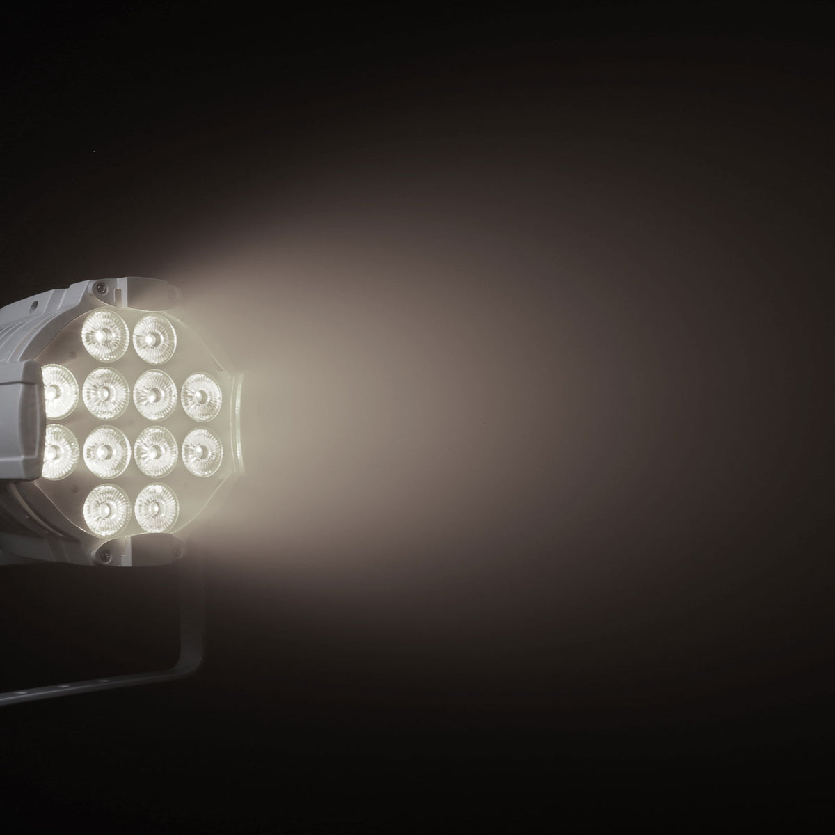 P ST DTW - Studio Par 12 X 10 W TRI-led Avec Lumire Blanche Variable et Contrle DIM-to-warm