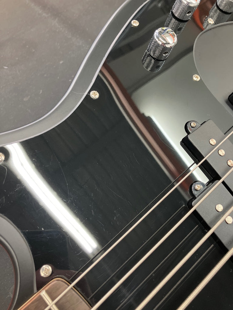Ap204 Noir Satiné - Stock B