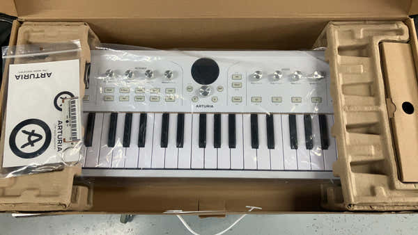 Arturia ASTROLAB 37 - Stock B