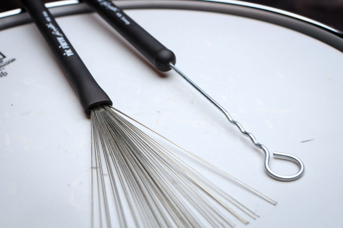 RMWB - RUSS MILLER BRUSH